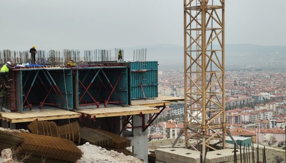 KURULUMU YAPILMIŞ KALIP