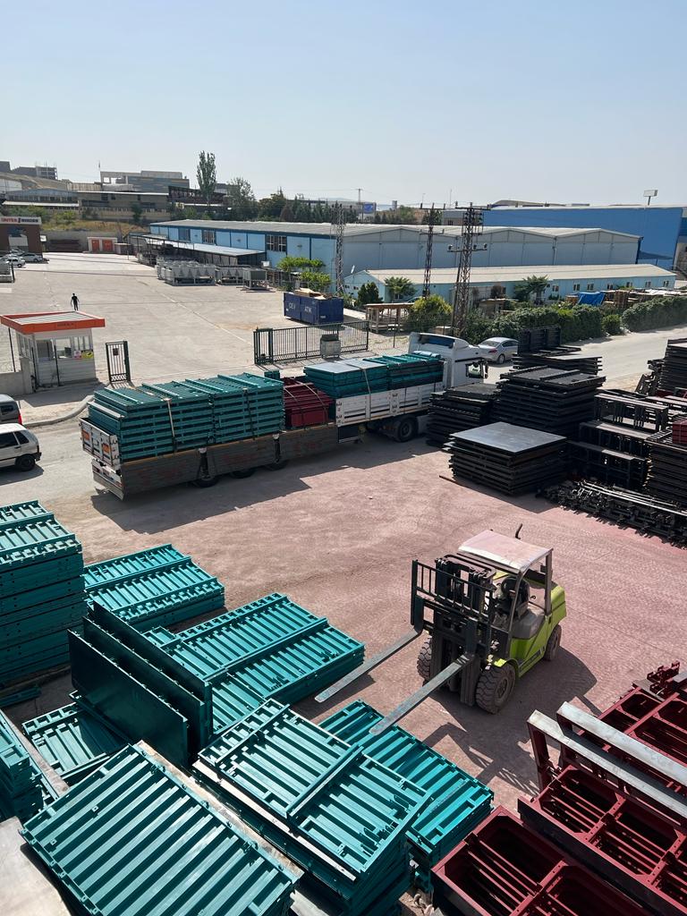 MALATYA'YA DB TİPİ 2. TAKIM TÜNEL KALIP MALZEMESİ, ÇALIŞMA İSKELESİ VE KALIP AKSESUARLARI SEVKİYATIMIZ.